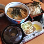 蕎麥處 福住 岩見澤（三笠）店 - 親子丼とお蕎麦のセット（冷）