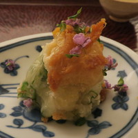 日本料理 晴山 - 淡路の鱧子と加賀太胡瓜オクラ和え
