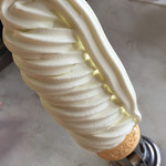 マルカンビル大食堂 - ソフトクリーム180円…食後はやっぱりこれ！