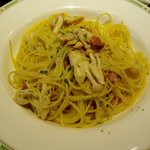 trattoria golosi - 生ハムとホワイトしめじのスパゲティ　オイルソース