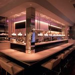 ガンボ＆オイスターバー - 内観写真: