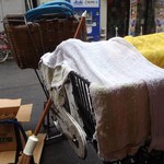 豚足のかどや - 我輩のすぐ横の風景