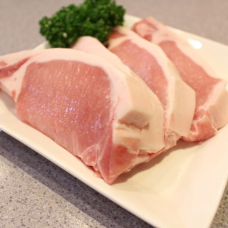 肉質のよい国産豚肉を使用