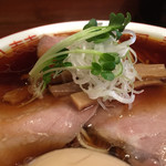 中華そば しば田 - キレイな盛り付け