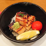 日本酒バル YODARE - 厚切りベーコン酒粕漬け