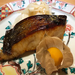 まる富 - 鯧照り焼き