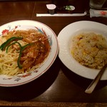 上海華龍 - 【2017.7.31(月)】本日のランチ①(豚肉とザーサイカケ麺＆五目チャーハン)780円