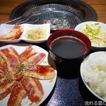 きらく苑 - 焼肉定食(並盛)