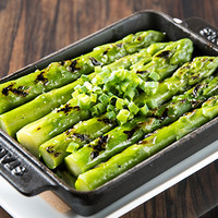 GRILLED ASPARAGUS