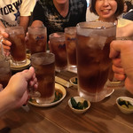 あみ屋 - 烏龍茶で乾杯(*ﾟ∀ﾟ*)