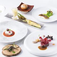 【眺望も楽しめる】魚料理とお肉料理が付いたランチコースB