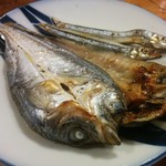 天史朗鮨 - 天然鮎とキビナゴの自家製干物