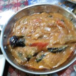 サパナ - ビンディ＆ベイガンカレー（￥８００）