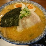 實 - 味噌ラーメン(750円)+煮玉子(100円)