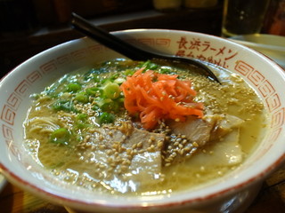 博多んもんは屋台で豚骨！おすすめの人気ラーメン店8選 [食べログまとめ]