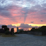 うちなーの味 石なぐ - 何だか神々しい