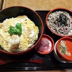 Shiroku Jichuu - ひれかつ丼と麺セット