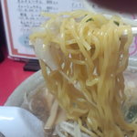 らーめん香月 - 醤油ラーメンのアップ　【　２０１１年３月８日　】