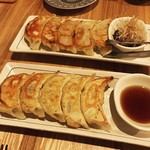 GYOZA dining Pd - 