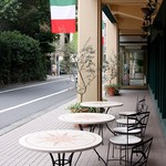 Cafe and Dining filia 