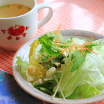 プチトマトカフェレスト - サラダとスープ
