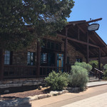 Bright Angel Lodge Gift Shop - 2017年7月。Bright Angel Lodge