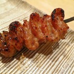 鳥しき - 手羽先の先の皮