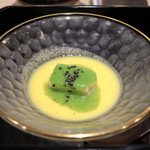 味あら井 - 胡麻豆腐 おくら、とうもろこしのすり流し