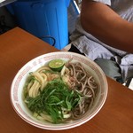 Ikeuchi Udon Ten - スキ好きなトッピングを持ち込み、好きなスタイルで・・・