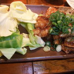 オカヤ食堂 - ホルモン炒めです。