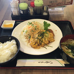レストラン オーシャン - 日替りランチA かつとじ定食ミニうどん付880円