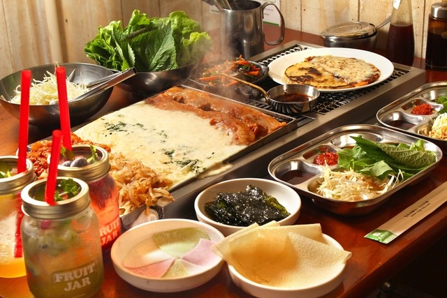 Loites レストラン 飲食店の検索 チーズタッカルビとサムギョプサルベジテジや栄店