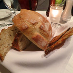 Atlantic Fish - パン