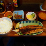 焼き魚（さんま）680円