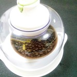 MOKICHI珈琲 - 酸化防止のための真空容器