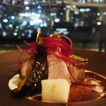 ジャンカルド - ドルチェポルコ　グリンペッパーのソース　茄子添え