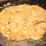 Okonomiyaki Monja Midori Teppan Dainingu - 豚キムチもんじゃ