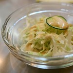 カレーショップキング - 全てのカレーにミニサラダ付き