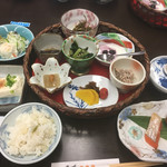 能登屋旅館 - 