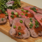 mashka - 牛タンのローストビーフ♪