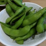 Tsukiji Shokudou Genchan - 築地食堂 源ちゃん　「ちょい呑みセット」1000円の枝豆