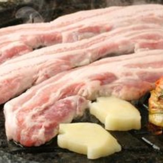 美豚 by マルハチ_0