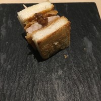 中目黒いぐち 上ル - ひとくちカツサンド