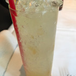 ウルフギャング・ステーキハウス - ゆずスパークリングレモネード