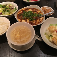 廣東料理 民生 ヒルトンプラザウエスト店 - 