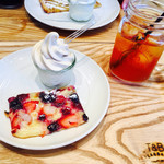 studio CLIP CAFE - ベリー＆ソフトブラウン アイスティー