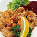 カーヴ隠れや - スパイシー地鶏の軟骨揚げ