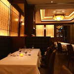 ベンジャミンステーキハウス - 店内