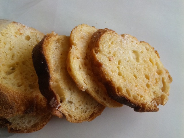 小麦の丘 - 盛（パン）の写真