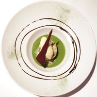 ブラッスリー ポール・ボキューズ 大丸東京 - デザートセット 1026円 の温かい抹茶のビスキュイ とろけるミルクチョコレート 冷たい抹茶のソース 芳醇なグラスヴァニーユ